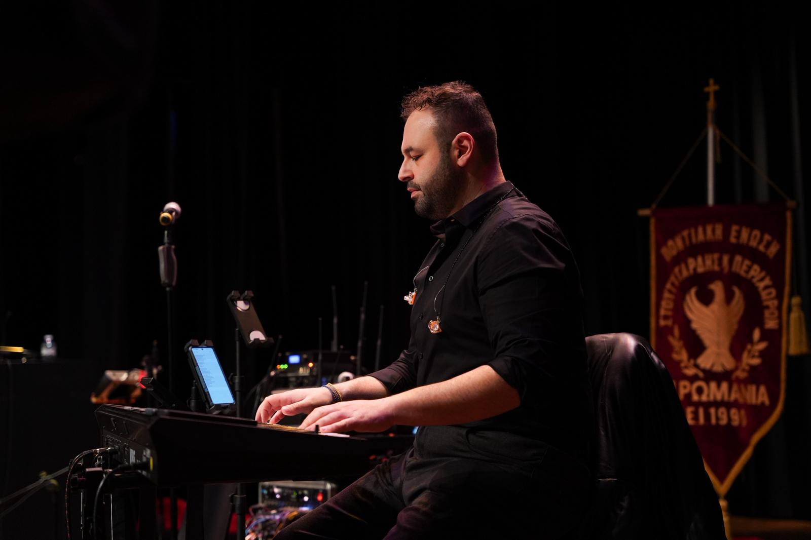 Keyboards live